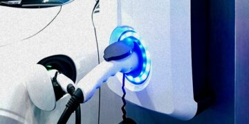 Her iki araçtan biri elektrikli olacak