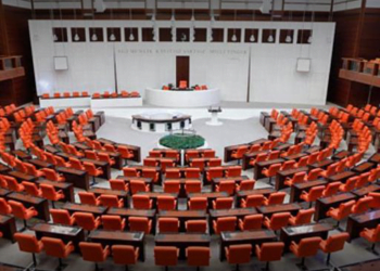 Milletvekili adaylarının tam listeleri açıklandı