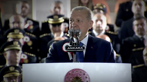 Erdoğan: Türkiye’ye ve Türk ekonomisine katkı sağlayan herkese kapımız açık