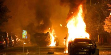 Fransa’daki isyan büyüyor