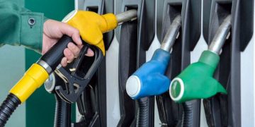 Hazine ve Maliye Bakanlığı benzin ve motorin zamlarını 2 gerekçeyle savundu