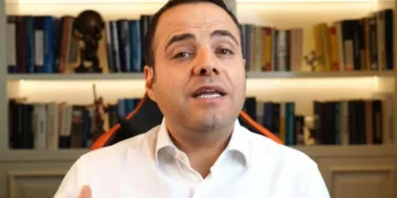 Özgür Demirtaş uyardı: Büyük işsizlik geliyor