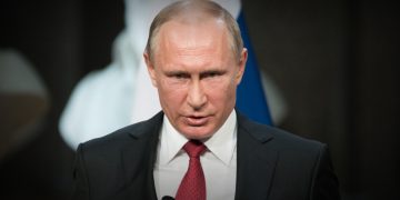 Rusya, Ukrayna limanına giden gemileri askeri kargo taşıyıcısı olarak göreceğini açıkladı