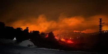 Çanakkale’deki yangın faciasında 9 köy tahliye edildi