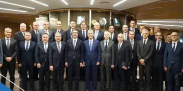 Bakan Bolat, TBB Yönetim Kurulu ile bir araya geldi