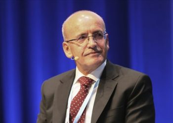 Bakan Şimşek: Cari dengedeki iyileşme sürecek