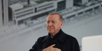 Cumhurbaşkanı, Sağlık Adayları İçin Müjdeyi Hastane Açılışında Verdi