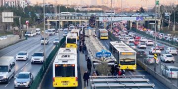 İstanbul’da toplu ulaşıma zam!