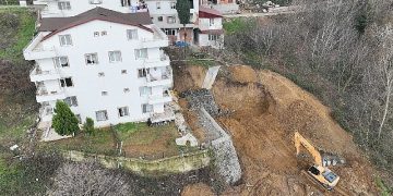 Acara Mahallesi’nde toprak kayan alan inançlı hale getirildi