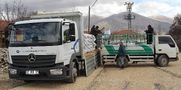 Antalya Büyükşehir Belediyesi’nin süt yemi dayanağı sürüyor