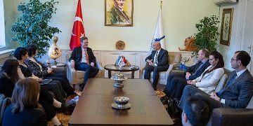 Avrupa Birliği Türkiye Delegasyonu Lideri Meyer-Landrut’tan Lider Soyer’e ziyaret