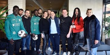 Avrupa ve Türk futbolunun ünlü ismi Nihat Kahveci Kıbrıs’ta Miracle Değirmenlik Spor Kulübü’nü ziyaret etti