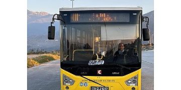 Aydın Büyükşehir Belediyesi şehitlerimiz için toplu ulaşım araçlarına siyah kurdele astı