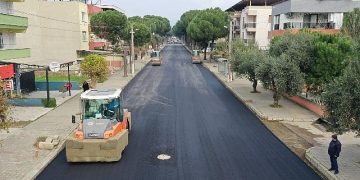 Aydın büyükşehir belediyesi’nden aydın genelinde 21 noktada birden yol üretim çalışması