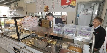 Bayraklı’nın toplumsal tesislerinde yeni yılda artırım yok!