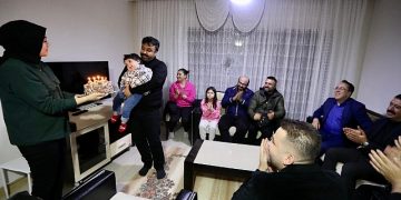 Belediye lideri savran’dan Yusuf Eren’e doğum günü sürprizi