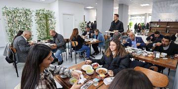 Buca’da Belediye Lokantası açıldı