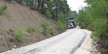 Burmahan-Beşkonak yoluna asfalt