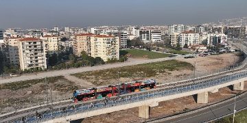 Çiğli Tramvayı teste çıkıyor