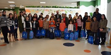 Çocuklar Haklarını Aileleri ve Oyunlarla Öğreniyor