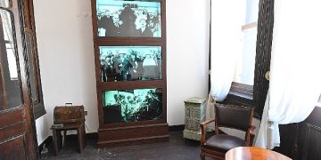 Cumhuriyet’in kuruluşuna tanıklık eden eserler kıssalarıyla büyülüyor