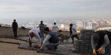 Doğalgazdan bozulan yollar süratle yenileniyor