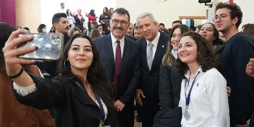 Ege Üniversitesi sertifika sayısında zirvede!