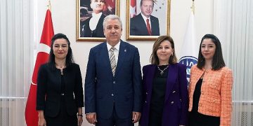 Egeli bilim takımı, afetlerde bayan sıhhatini değerlendirmeye yönelik ölçüm aracı geliştirecek