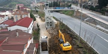 Eskihisar feribot yolu genişletiliyor