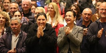 Filiz Lider işçilerle buluştu: tahlil üreterek ekmeğimizi büyüttük, gurur duyuyorum