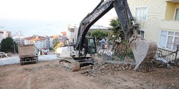 Gemlik’te dört koldan yol atağı