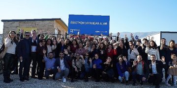 Hatay’ın yine ayağa kalkmasında öğretmenlerle birlikte tahlil üretecek Öğretmen Dayanışma Alanı Açıldı