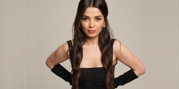 Hoş Oyuncu Banu Karagöz Amerika Yolcusu