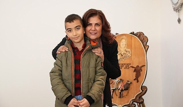 İlkokul öğrencisi Ali Efran’dan Lider Çerçioğlu’na ziyaret