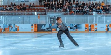 İzmir’e buz pateninden 9 madalya