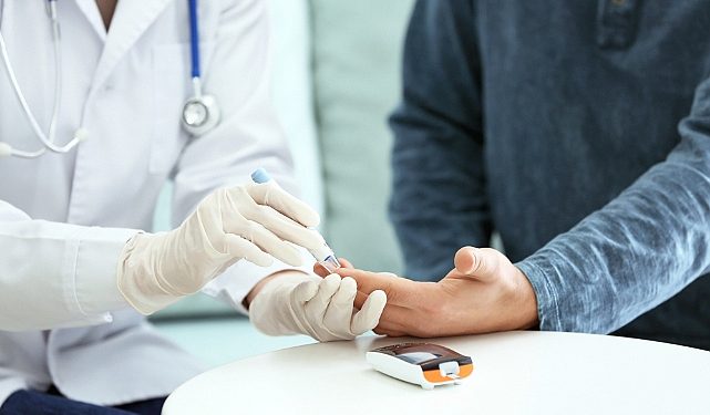 Karaciğer yağlanması sorunu süratle yaygınlaşıyor