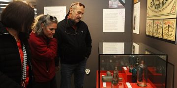 Karşıyaka Belediyesi’nin “Gazozuna var mısın” standı ziyarete açıldı