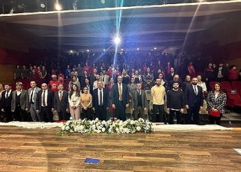 Karşıyaka Kozmik Çocuk Merkezi’ne ‘İzmir’in Enleri’ mükafatı