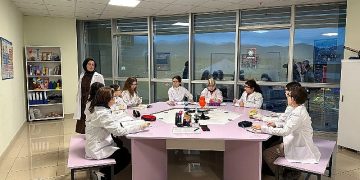 Kartepe genç akademi gençlerin geleceğine kıymet katıyor