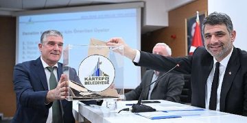 Kartepe’de 2024’ün birinci meclis toplantısı yapıldı