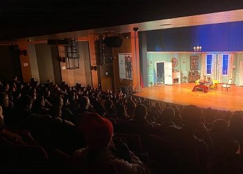 Kent Tiyatroları Turnelerine Devam Ediyor