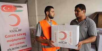 Kızılay tonlarca yardımı gazze içine ulaştırdı
