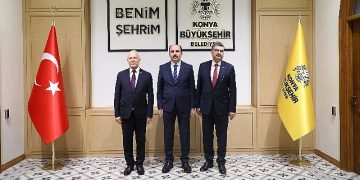 KKTC Meclis Lideri Güçlü Töre Lider Altay’ı Ziyaret Etti