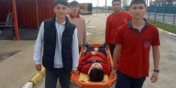 Kocaeli Büyükşehir geleceğin itfaiyecilerini eğitiyor