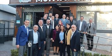 Kocaelili muhtarlardan okul kampanyasına dayanak