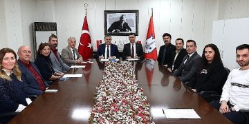 Konak’ta memurun yüzünü güldüren kontrat