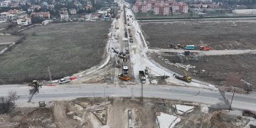 Konya Büyükşehir Necmettin Erbakan Caddesi’nde Ağır Bir Çalışma Sürdürüyor