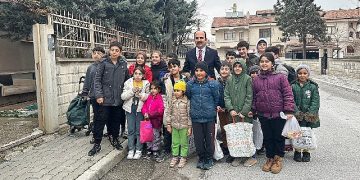 Lider Altay Çocukların Şivlilik Coşkusuna Ortak Oldu