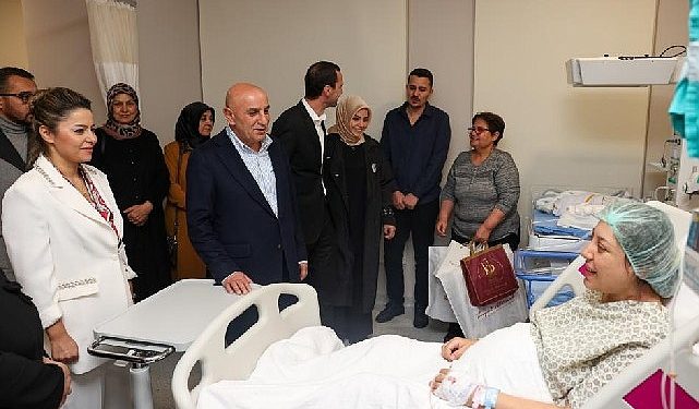 Lider Altınok 2024’ü yenidoğan bebeklerle karşıladı