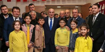 Lider Altınok çocuk oyun alanı ve laboratuvar sınıfını hizmete açtı